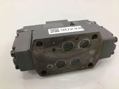 USED REXROTH 4WE6J51AG24N9K4V