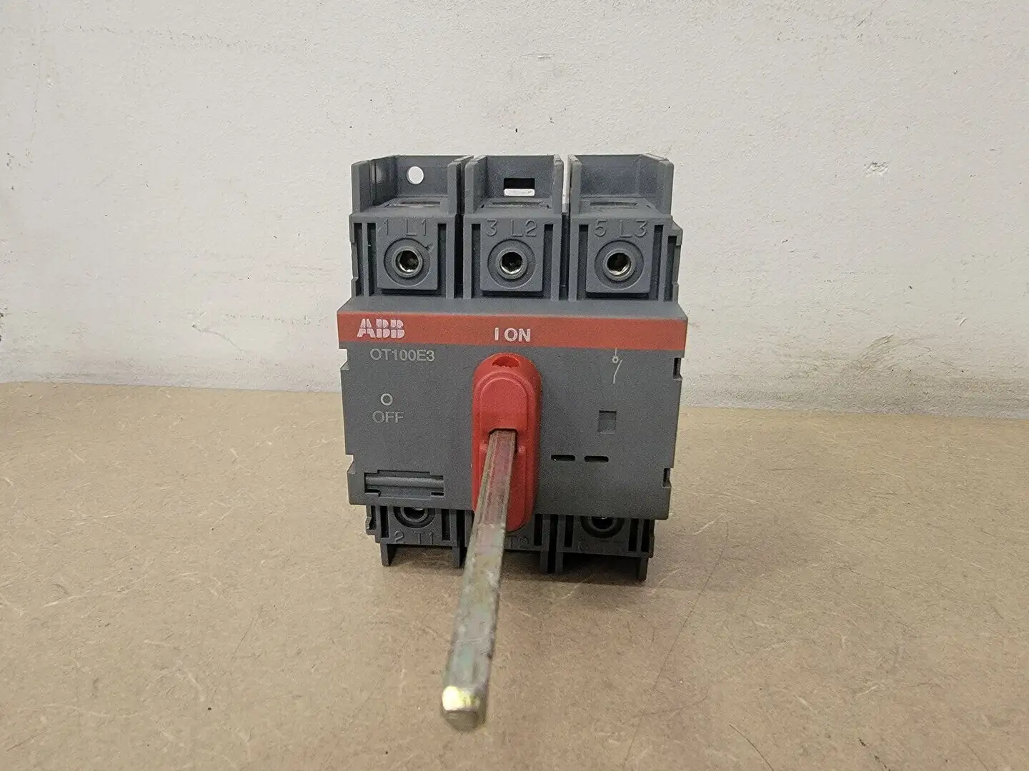 USED ABB OT100E3