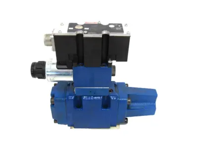 NEW REXROTH R978918476 CONTROL VALVE 4WRZE10EA85-70/6EG24N9EK31/A1D3M R900931050