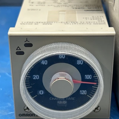 NEW Omron H3CR-A8E