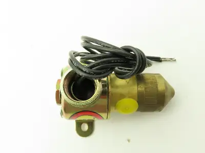 Honeywell Skinner C2D700SF Solenoid Valve 2-Way NC 120V 130 PSI 1/8" NPT