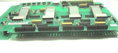 NEW GE FANUC IC600BF921K OUTPUT BOARD