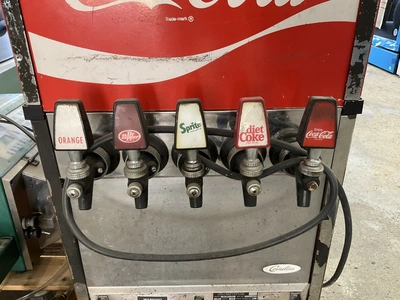 Used COKE MACHINE & WIRE CUTTING MACHINE _UNKNOWN_ Beverage Carbonation Equipment Michigan US | Miedema Asset Management Group #1762472