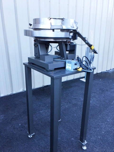 Used PARTS FEEDERS INC. DU-18 Vibratory Bowl Feeder Connecticut US | Litchfield Packaging Machinery #685704