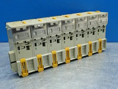 USED OMRON CJ1WID261