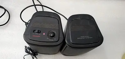 OPTIMUS AMX 10 AMPLIFIED SPEAKER SYSTEM