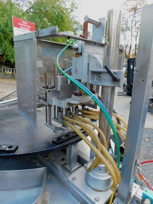 USED CUSTOM ROTARY INDEXING TABLE 8 STATION