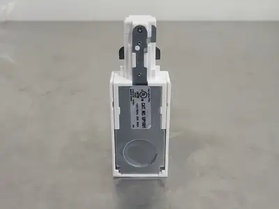 NEW TRACK LIGHTING FITTING UP1001