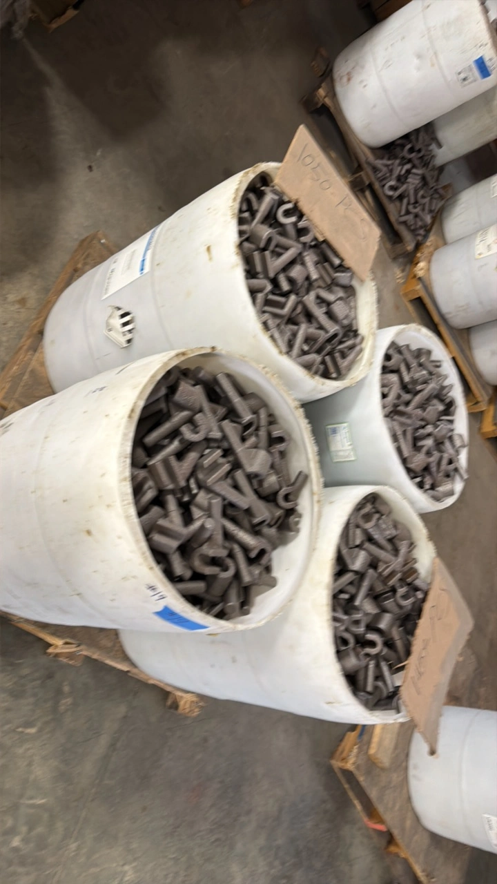 Four full barrels of Klein hickey rebar heads. 3/4" - quantity approx. 2500