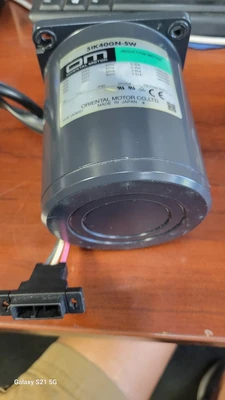 USED Oriental Motor 5IK40GN-SW induction motor