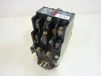 USED ALLEN BRADLEY 700-N400A1 SER C