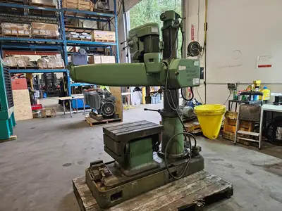 Used SUMMIT 3' X 8" Radial Drills British Columbia CA | Lenmark #1488848
