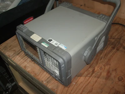 USED AGILENT E4402B