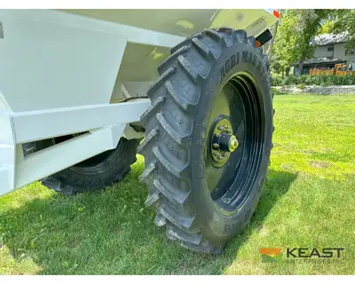 Used DALTON _UNKNOWN_ Broadcast Spreaders Iowa US | Keast Enterprises #1360192