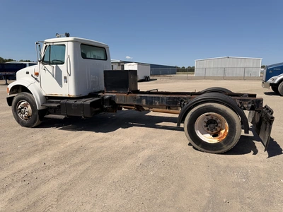 Used 1995 INTERNATIONAL 4900 4X2 CAB AND CHASIS Cab Chassis trucks Michigan US | Miedema Asset Management Group #1410938