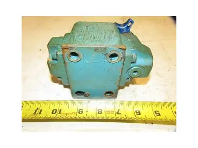 Sperry Vickers XCG-03-1B-30 Reducing Valve Unused