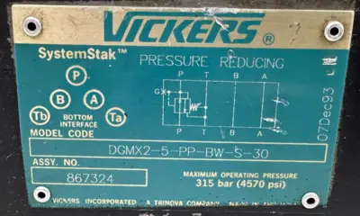 NEW VICKERS DGMX2-5-PP-BW-S-30 PRESSURE REDUCING VALVE 867324