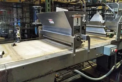 USED MOLINE LINE