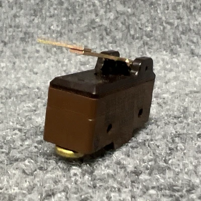 New | in-Stock Honeywell 139028B Switch Parts California US | Davliegogo LLC #1708407