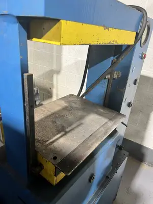 USED PHI PHI B 24-1-M 4 PRESS