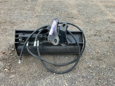 Used GIYI 3T HYDRAULIC TILT BUCKET MINI EXCAVATOR ATTACHMENT Multipurpose Buckets Michigan US | Miedema Asset Management Group #1579266