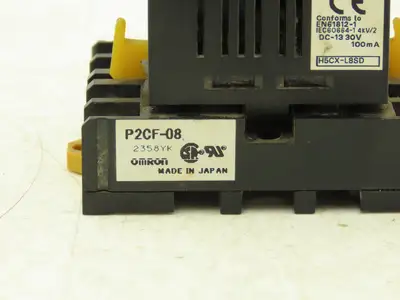 Omron H5CX-L8SD Timer Relay Digital 8 Pin 0.001sec-9999h  24V With P2CF-08 Base