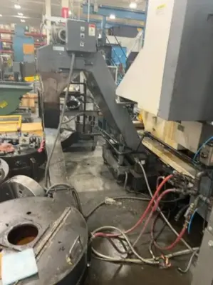 Used 2011 OKUMA LOC650B8 2SC 1750 CNC Lathes Ohio US | HGR 24 #1329046