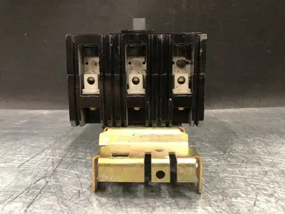 USED SQUARE D FAB36015