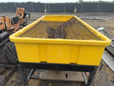 Used _UNKNOWN_ _UNKNOWN_ Dry Spreaders Minnesota US | Miedema Asset Management Group #1444344
