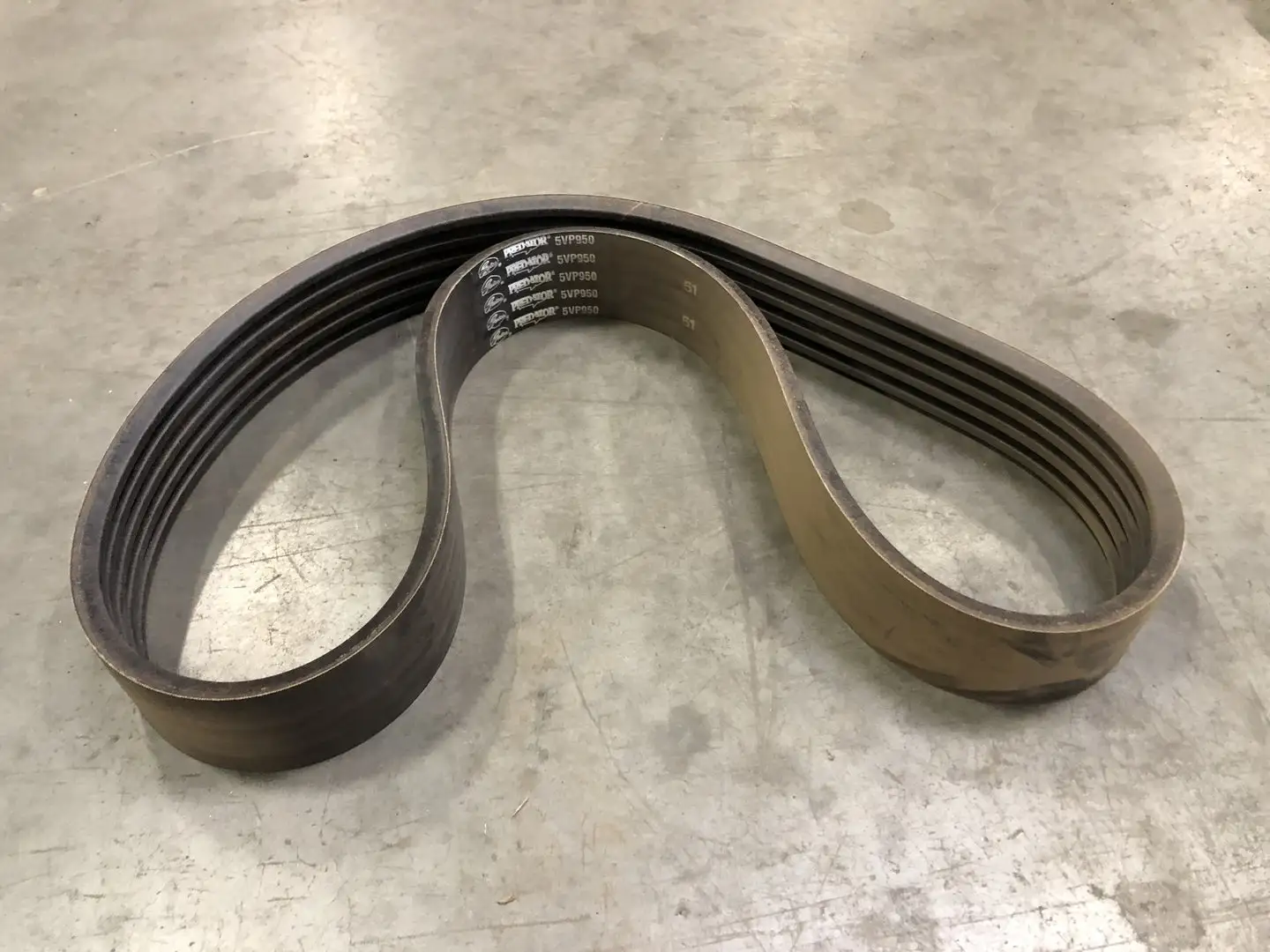 NEW GATES 5/5VP950