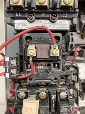 USED ALLEN-BRADLEY 2112B-BAB-6-24