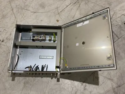 New | in-Stock RITTAL KEL 9405.600 STAINLESS STEEL ENCLOSURE 600X600X210MM Electrical Boxes | Maverick Industrial Sales #1119761