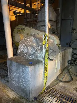 USED INGERSOLL RAND 600
