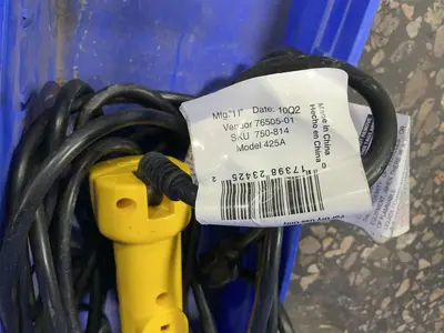 Used COMMERCIAL ELECTRIC 425A Light Source Equipment Ohio US | HGR 24 #1305272