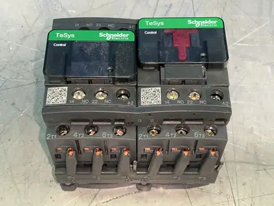 Used SCHNEIDER ELECTRIC LC2D09G7V PLC Contactors Ohio US | HGR 24 #1518478