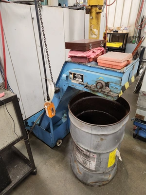 1998 MAZAK VTC-20B Vertical Machining Centers | Toolquip, Inc. (4)