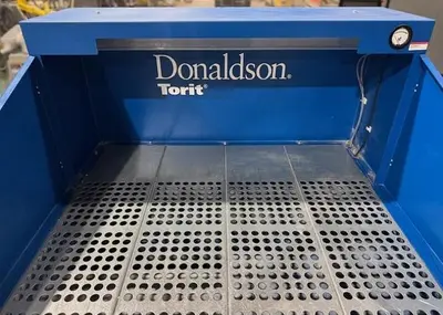 Used DONALDSON TORIT LIKE NEW DB2000 DOWNCRAFT BENCH, CLEANED AND TESTED Downdraft Tables Michigan US | Harbor Machinery Inc. #1283443