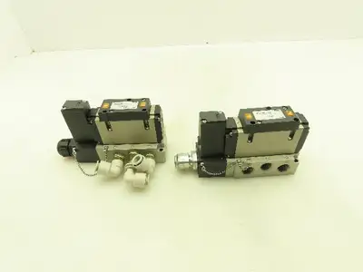 SMC VFS3100-5FZ  24VDC Single Solenoid Valve 5-Port Manifold Base  LOT OF  2