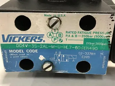USED VICKERS DG4V-3S-2AL-M-U-HL7-60-EN490