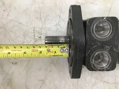 USED CHAR LYNN 101 2169 009