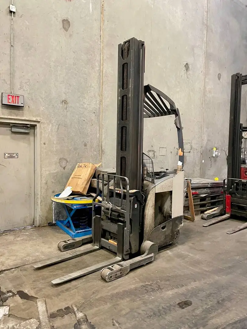 Used 2014 CROWN RM6025-45 Reach Trucks Texas US | TB Forklifts #1274874