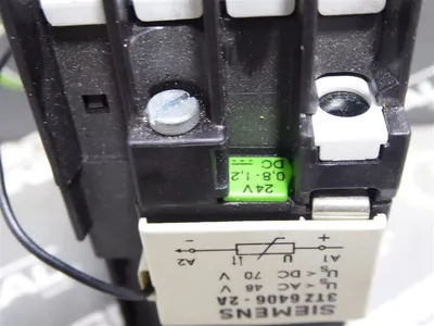Siemens 3TF3001-0B Relay Contactor Module 70VDC/48VAC Coil Used