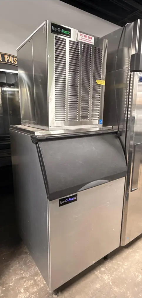 72-0486 Ice-O-Matic Pearl 1,053 Lb. Ice Maker with Bin