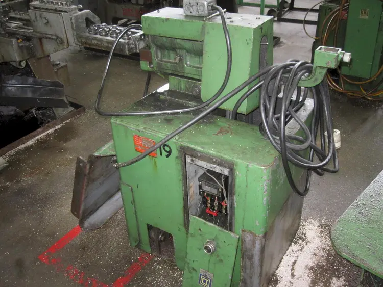 Used NILSON #3 Wire Straighteners & Cut-Offs | HARITON MACHINERY COMPANY #467288