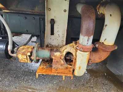 USED 1988 PETERBILT 357