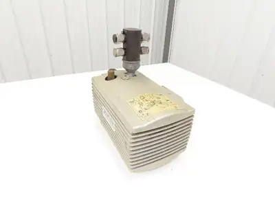 Becker VT Series Rotary Vane Oil-less Vacuum Pump Air Cooled 460V 3PH Tested