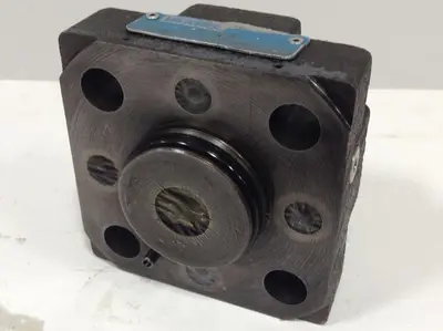 USED VICKERS CVCS25D1S210S19