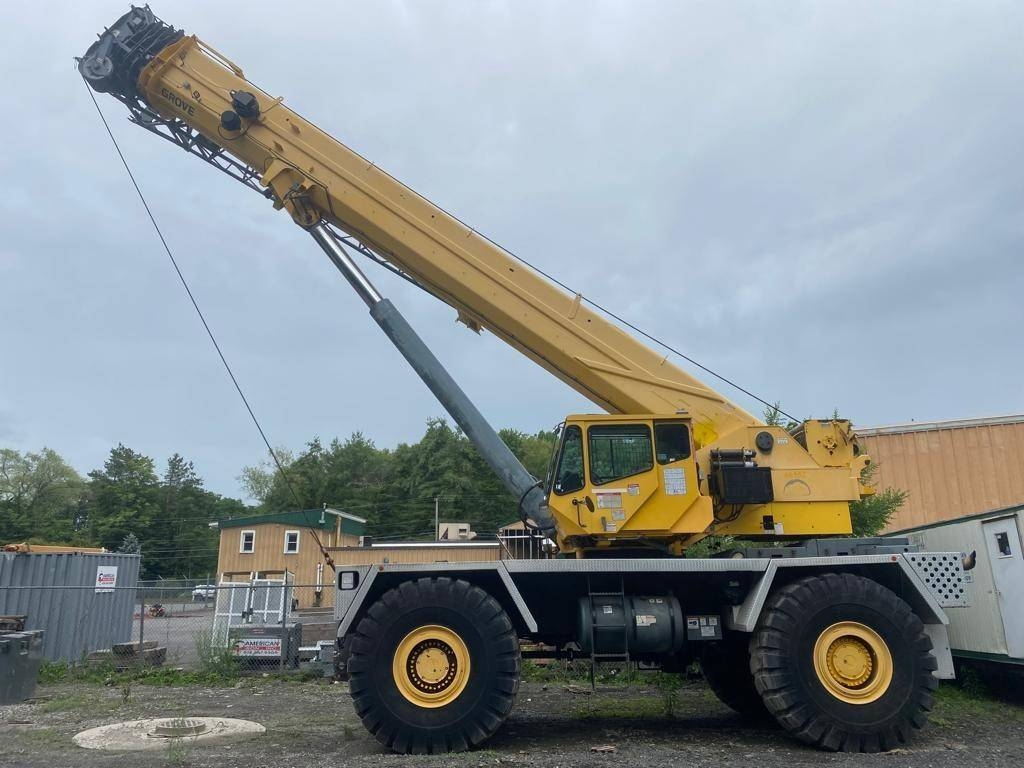 Used 2009 GROVE RT 9130 E Rough Terrain Cranes Connecticut US | Quality Cranes & Equipment #1485751