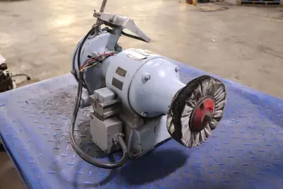 Used CINCINNATI 106 Pedestal Type Grinders (Double End) Georgia US | The Equipment Hub #163047