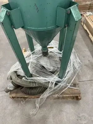 USED BRY-AIR HOPPER LOADER